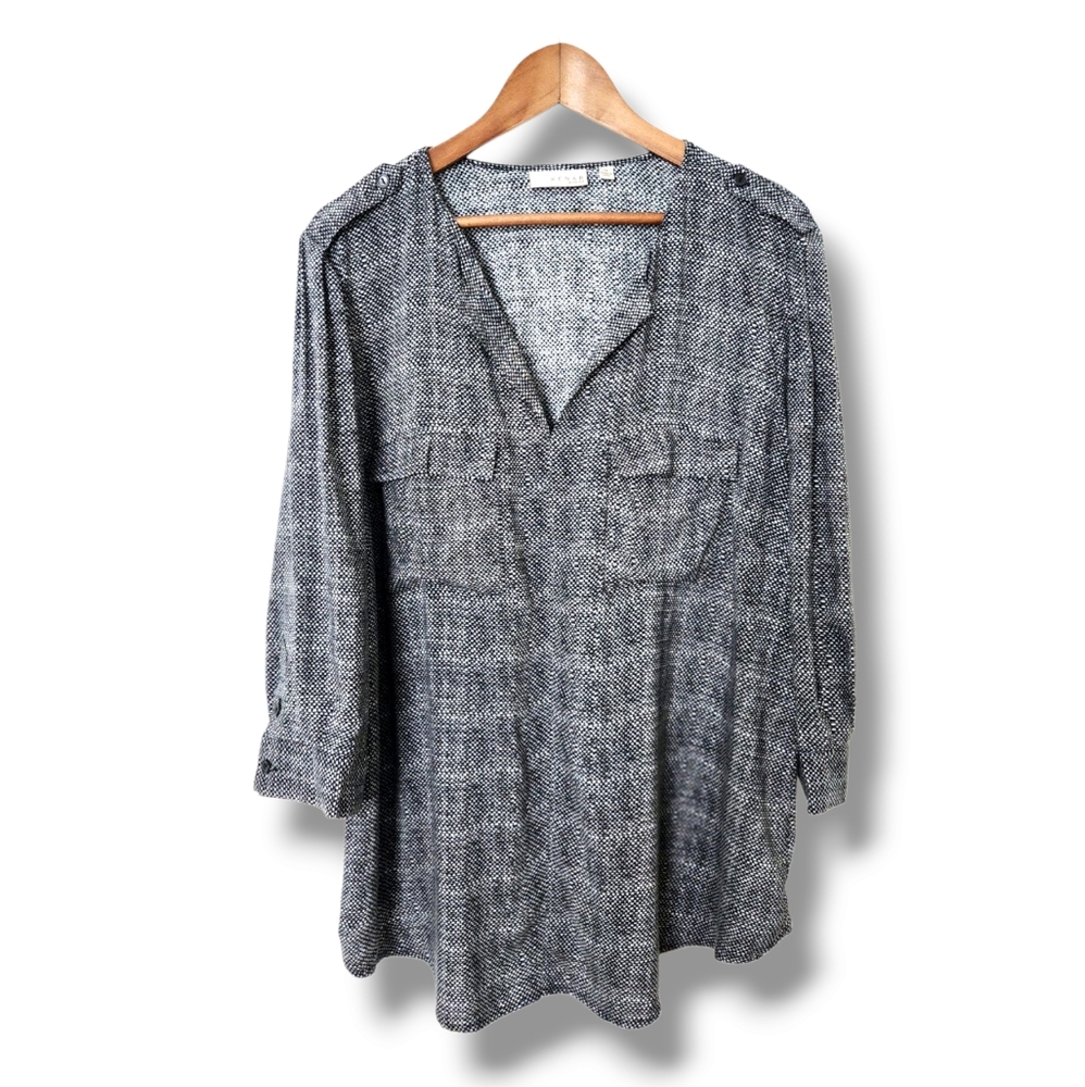 Kenar Woman V-Neck Lightweight Long Sleeve Tunic | 1X
